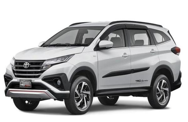 丰田推出10万元新7座SUV,最不像丰田的丰田车